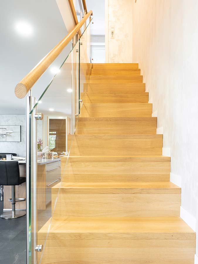 Faltwerktreppe mit integrierter Küche